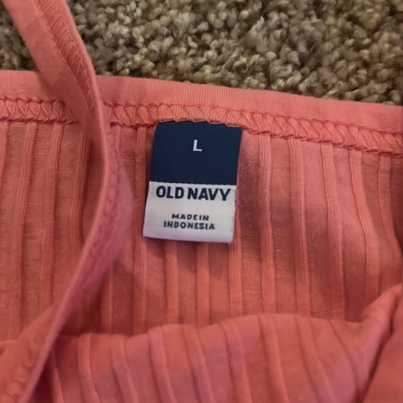 Old Navy Crop Tank - Picture 2 of 6